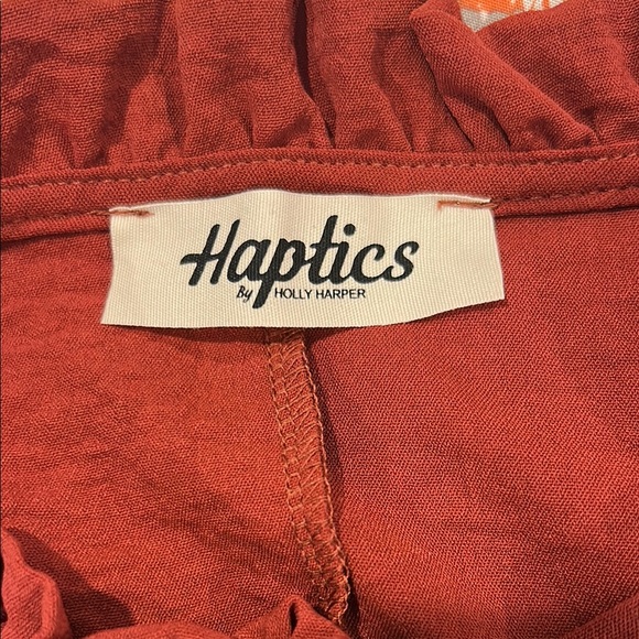 Haptics Rust Women's Top - Picture 3 of 4